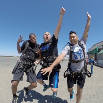 Skydive Lodi Parachute Center - It's Time To Fly!!!! - Skydiving Near Me - Acampo, California Skydive Lodi Parachute Center - It's Time To Fly!!!! - Skydiving Near Me - Acampo, California