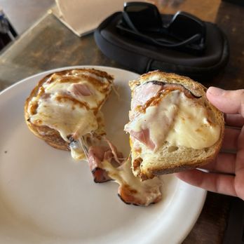 Lestat's on Park - Grilled cheese with ham - Coffee & Tea Near Me - San Diego, California