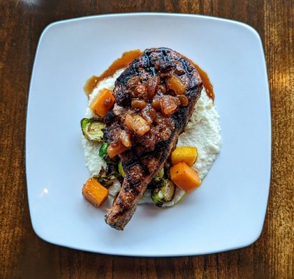 11th and Bay Southern Table by null
