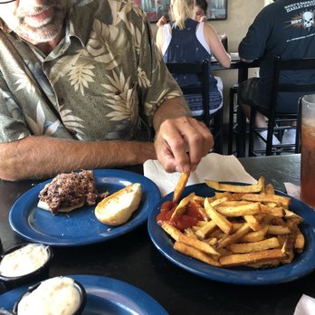 Mojo Old City BBQ - Barbeque Near Me - St. Augustine, Florida