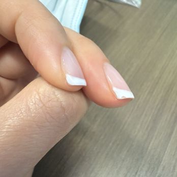 Unique Nails - Chipped after only 4 days. - Nail Salons Near Me - Irvine, California