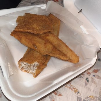 R Town Wings - Fried whiting - Chicken Wings Near Me - Richmond, Virginia