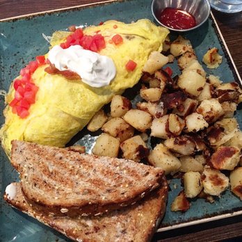 First Watch - Omelette (maybe The Works?) - Breakfast & Brunch Near Me - Fairfax, Virginia First Watch - Omelette (maybe The Works?) - Breakfast & Brunch Near Me - Fairfax, Virginia
