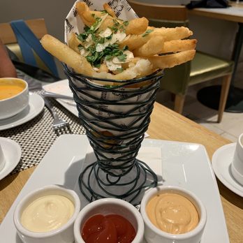NM Cafe - Parmesan truffle fries - New American Near Me - Palo Alto, California NM Cafe - Parmesan truffle fries - New American Near Me - Palo Alto, California