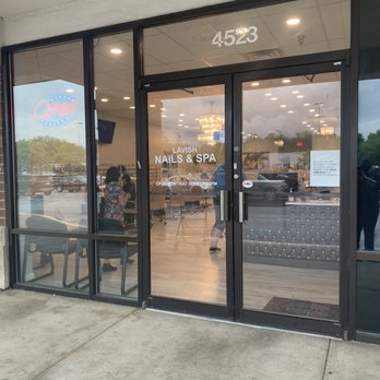 Lavish Nails & Spa - The door - Nail Salons Near Me - Louisville, Kentucky