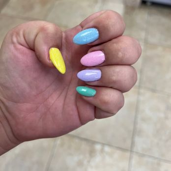 Eagle Nails Salon - Thank you Frankie! Awesome work.. great pedicure and full set! - Nail Salons Near Me - Kaneohe, Hawaii