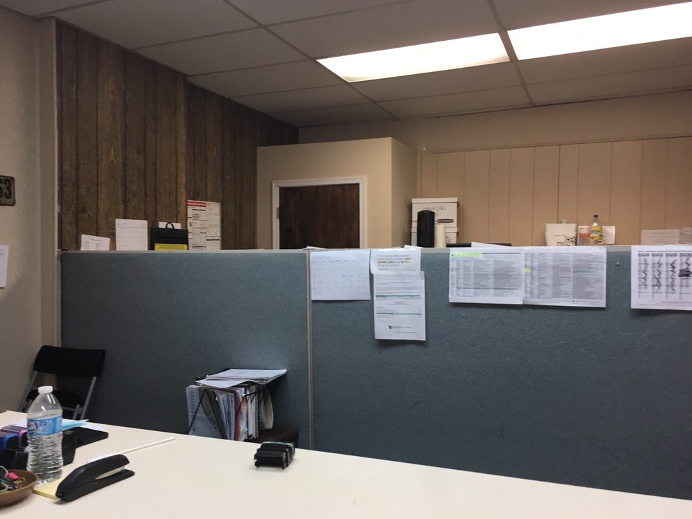 BEST AUTO TAGS AND INSURANCE 10 Photos & 10 Reviews 39 E Lancaster