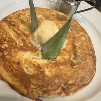 Marmalade Cafe - El Segundo - Pineapple Upside-Down Pancake - New American Near Me - El Segundo, California Marmalade Cafe - El Segundo - Pineapple Upside-Down Pancake - New American Near Me - El Segundo, California
