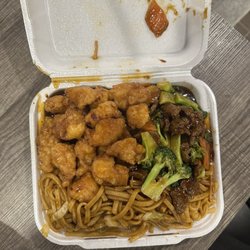 Chopsticks Chinese - General Tso's Chicken and Beef&Broccoli with noodles