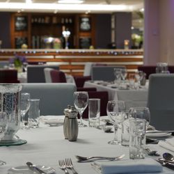 Inox Dine