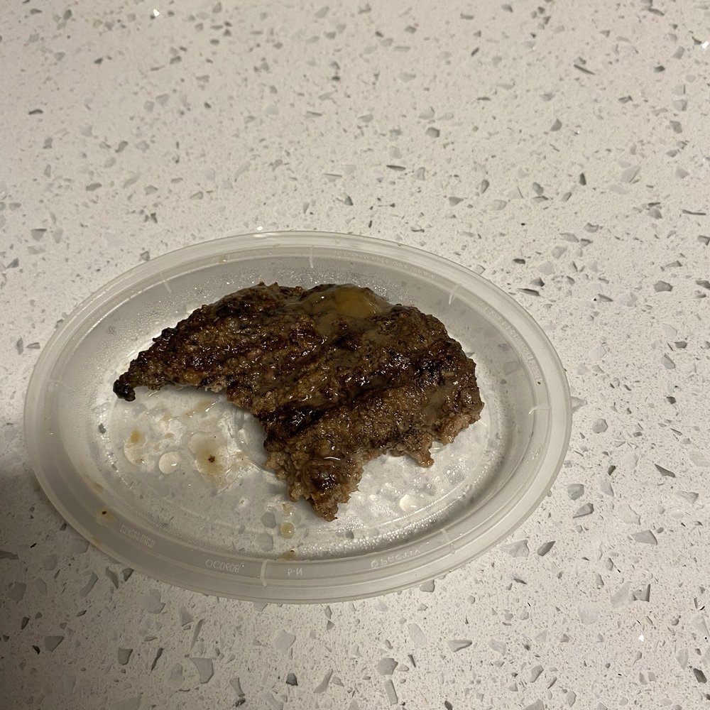 The Trace Grill - Burnt overcooked hamburger steak - American Near Me - Ridgeland, Mississippi The Trace Grill - Burnt overcooked hamburger steak - American Near Me - Ridgeland, Mississippi