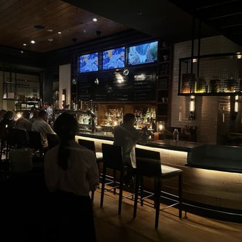 JW Marriott - Bar area - Hotels Near Me - Orlando, Florida