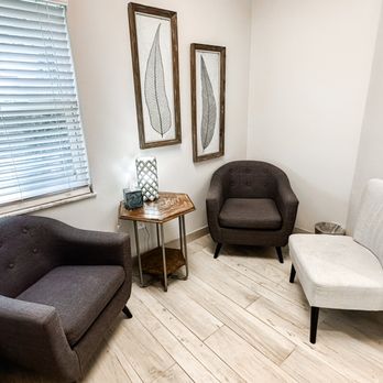 Choices Women's Clinic - Patient room - Crisis Pregnancy Centers Near Me - Orlando, Florida Choices Women's Clinic - Patient room - Crisis Pregnancy Centers Near Me - Orlando, Florida