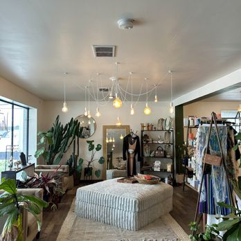White Cactus Salon - Hair Salons Near Me - Nashville, Tennessee White Cactus Salon - Hair Salons Near Me - Nashville, Tennessee