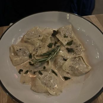 OSTE - Tortellini di Carne - Italian Near Me - Los Angeles, California