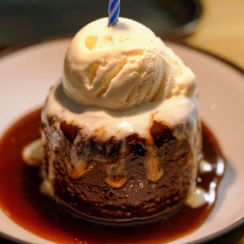 Ramsay's Kitchen - Sticky toffee pudding - New American Near Me - Naperville, Illinois