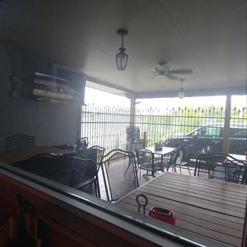 Mason's Grill - View from inside - American Near Me - Baton Rouge, Louisiana