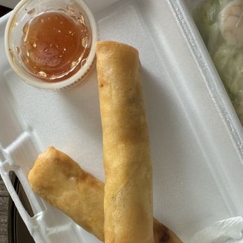 Thong’s Authentic Thai Restaurant - A2. Fried Spring Roll - Thai Near Me - Green Bay, Wisconsin Thong’s Authentic Thai Restaurant - A2. Fried Spring Roll - Thai Near Me - Green Bay, Wisconsin