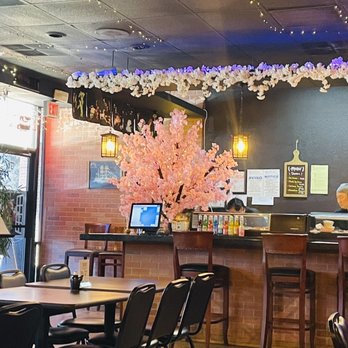 Motto Sushi - Sushi Bars Near Me - Denton, Texas Motto Sushi - Sushi Bars Near Me - Denton, Texas