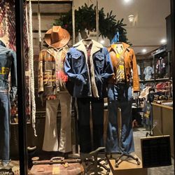 Mila Studio City - Holiday 2022 men's Window