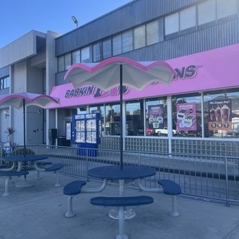 Baskin-Robbins - Love the Drive-Thru option. - Ice Cream & Frozen Yogurt Near Me - Burbank, California Baskin-Robbins - Love the Drive-Thru option. - Ice Cream & Frozen Yogurt Near Me - Burbank, California