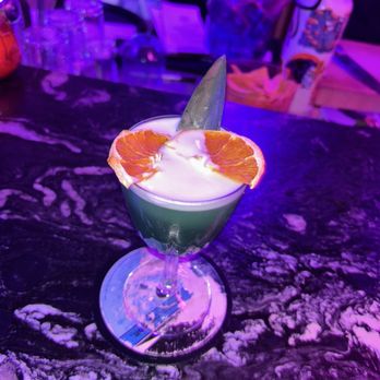 Zema Vinyl Lounge - Turquoise Mirage - Cocktail Bars Near Me - Albuquerque, New Mexico