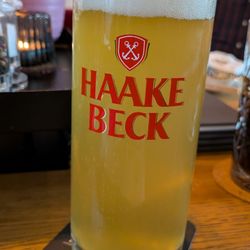 Stadtmauer - Haake Beck "Kräusen", naturtrüb. ,  halber Liter