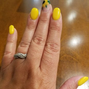 Rose Nails & Spa - 3d nail art with gel manicure. - Nail Salons Near Me - Alexandria, Virginia