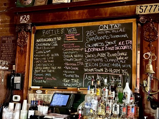 Theodore's Blues, Booze, and BBQ by null