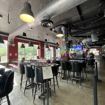 Quincy Hall - Pizza Near Me - Arlington, Virginia Quincy Hall - Pizza Near Me - Arlington, Virginia