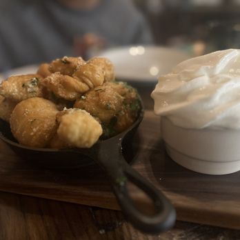 Rocca Pizzeria - Garlic Knots - Italian Near Me - Baton Rouge, Louisiana Rocca Pizzeria - Garlic Knots - Italian Near Me - Baton Rouge, Louisiana