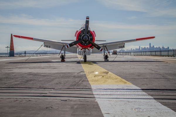 USS Hornet - Sea, Air and Space Museum by null