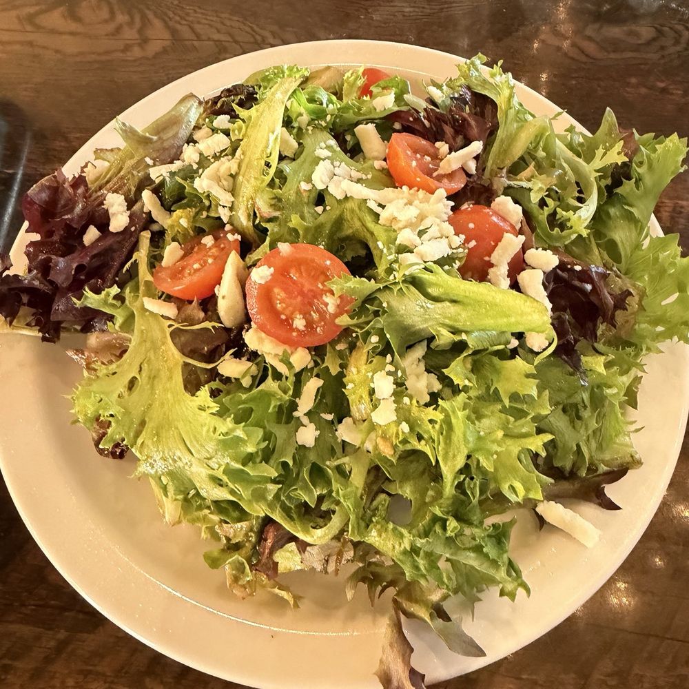 Basin 141 - Gastropubs Near Me - Monrovia, California