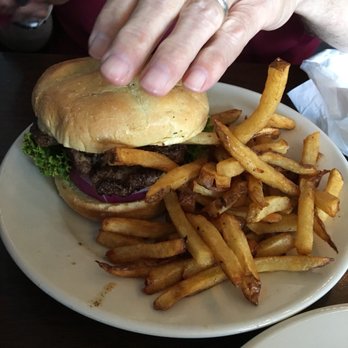 3 Friends Bar & Grill - American Near Me - Piedmont, South Carolina