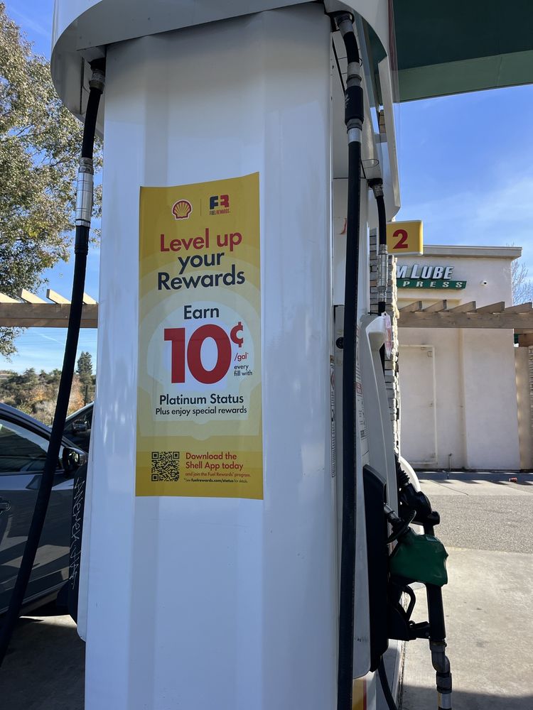 San Diego Gas and Car Wash Logo