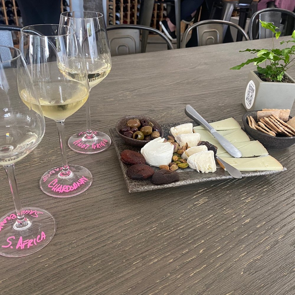 Vinoteca - But and cheeses, with white wine tasting. - Wine Tasting Room Near Me - Half Moon Bay, California Vinoteca - But and cheeses, with white wine tasting. - Wine Tasting Room Near Me - Half Moon Bay, California