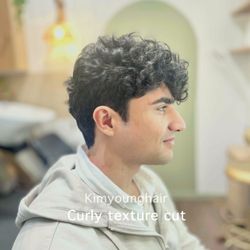 Kim Young Hair - Fresh curly cutSoft texture + Natural volume.