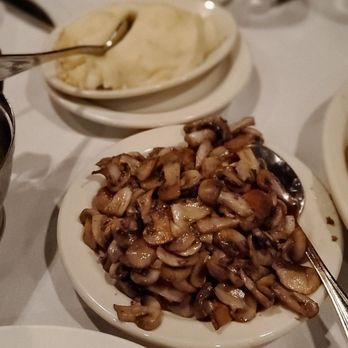 The River Palm Terrace - Sides of mushrooms and garlic mash. - Steakhouses Near Me - Edgewater, New Jersey The River Palm Terrace - Sides of mushrooms and garlic mash. - Steakhouses Near Me - Edgewater, New Jersey