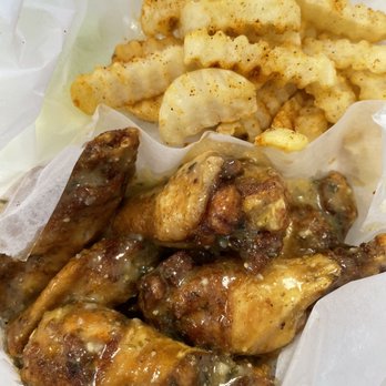 Sauce Wing - Garlic parmesan wings and fries - Cheesesteaks Near Me - Duluth, Georgia