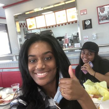 Original Tommy's - Burgers Near Me - Montclair, California Original Tommy's - Burgers Near Me - Montclair, California