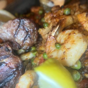 Barcelona - Paella Barcelona - Regular - Spanish Near Me - Columbus, Ohio
