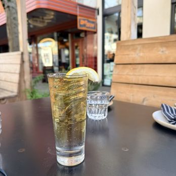 Off Alley - Highball - Wine Bars Near Me - Seattle, Washington