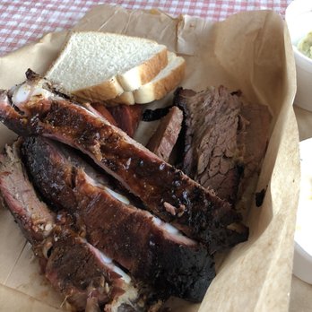 Harmon's Barbecue - Ribs, brisket, and sausage - Barbeque Near Me - Cibolo, Texas Harmon's Barbecue - Ribs, brisket, and sausage - Barbeque Near Me - Cibolo, Texas