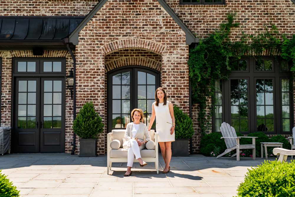 BLICKENSTAFF & COMPANY REALTORS Updated September 2024 4923