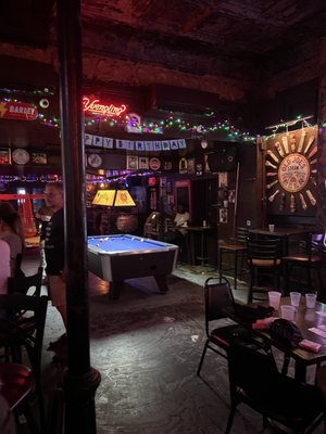 Ms. Mae's by null