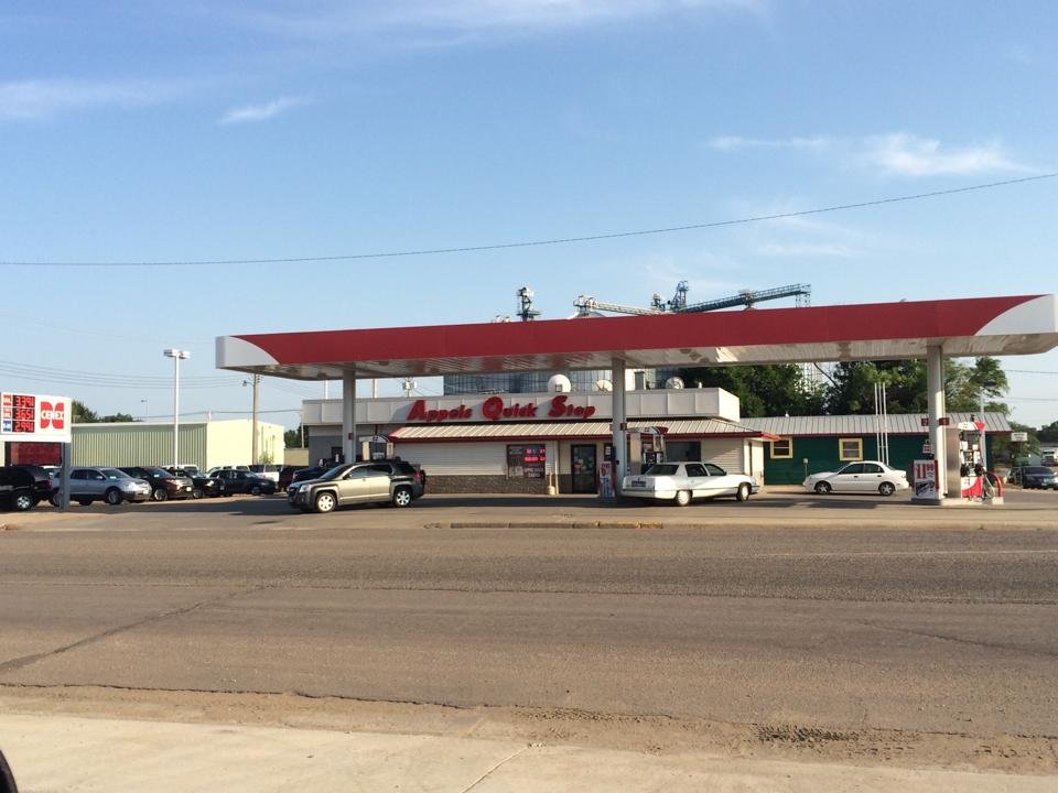 APPEL’S QUICK STOP Updated July 2024 23 W 7th Ave, Redfield, South