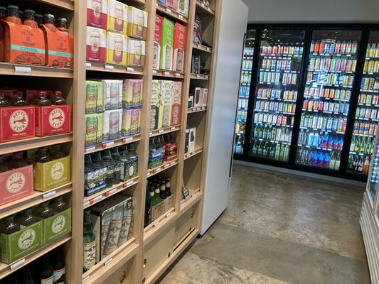 Tiny Grocer / Hyde Park Grocery by null