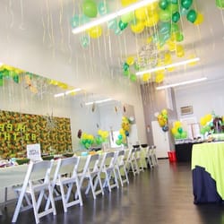 R Studio - Kid's Birthday Party at R Studio 2.