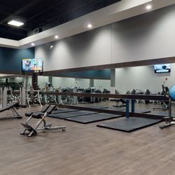 Onelife Fitness - Hunt Valley