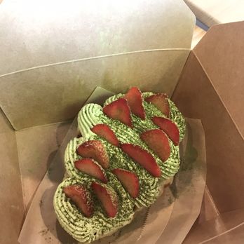 A Tea Thing - CROFFLE Matcha Strawberry - Coffee & Tea Near Me - Reseda, California